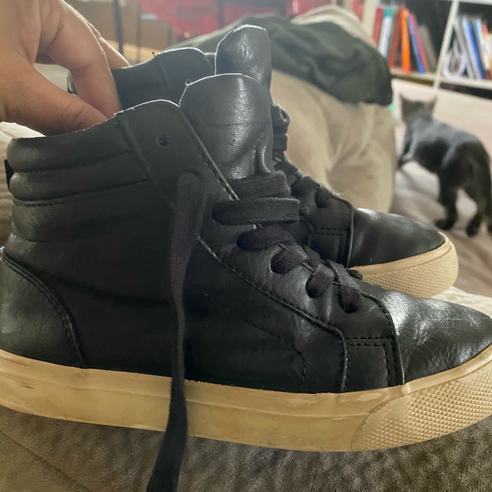 Sneakers- boots